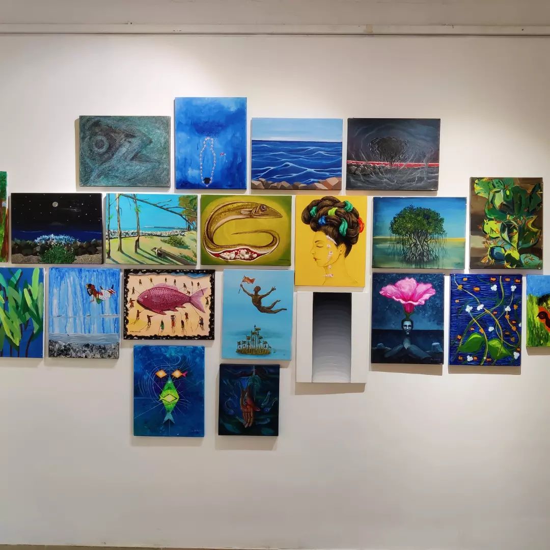  Eight-point Gallery Cafe in Parambarya building