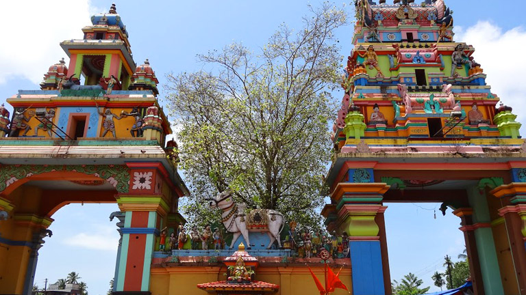 Oachira Parabrahma Temple Details